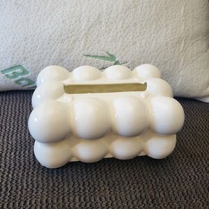 White Bubble Ceramic Tissue Box Cover
